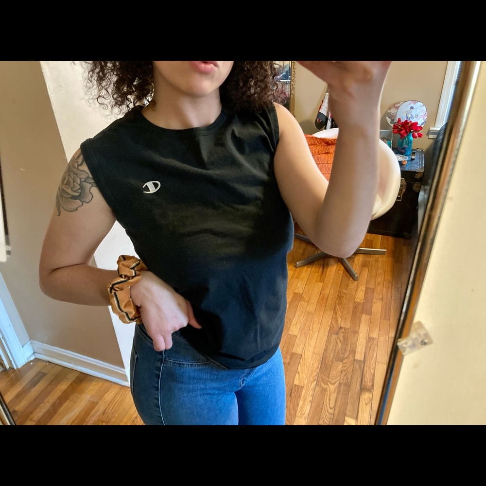 Champion Muscle Tank Top